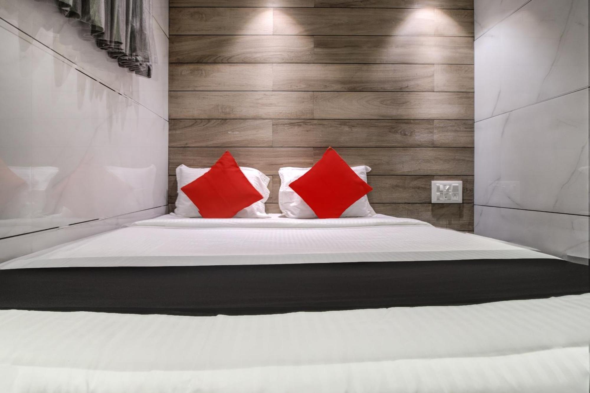 Hotel Spring Residency Mumbai Eksteriør bilde