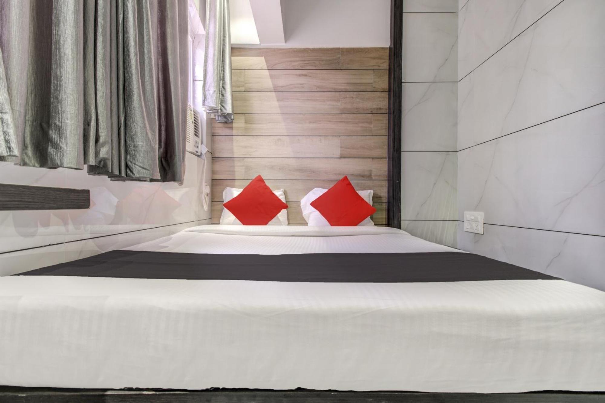 Hotel Spring Residency Mumbai Eksteriør bilde