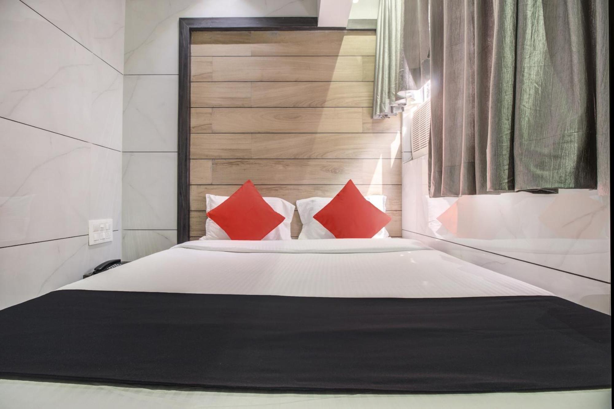 Hotel Spring Residency Mumbai Eksteriør bilde